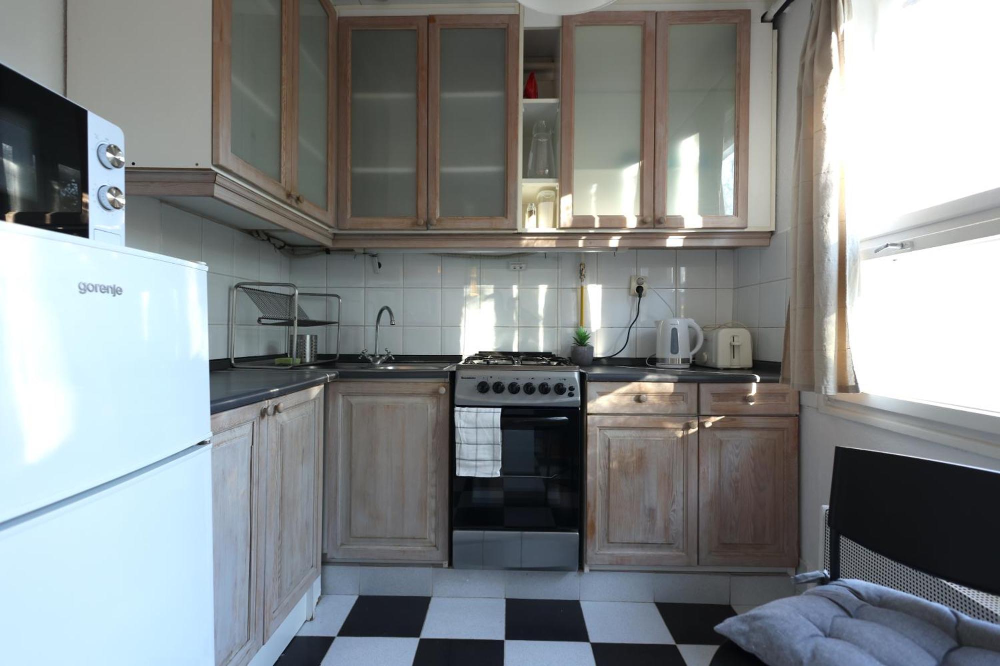 Golden Pear Apartment